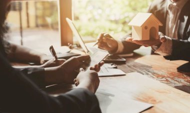 How to Rent Space for Your Small Business in 2025: Costs, States & Expert Lease Tips