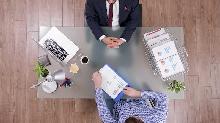 Payroll in Human Resource Management: Roles, Process, Challenges, and Best Practices