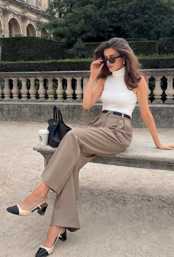 Are Sandals Business Casual? Styling Tips & Work-Approved Picks (2025)