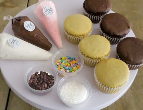 Sugar Cookie Decorating Kit: The Ultimate Guide to Buying & Using (2025)