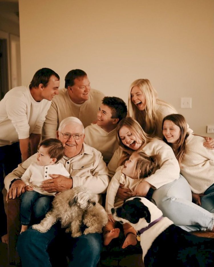 Ultimate Guide to Fun Family Reunion Activities That Bring Everyone Together